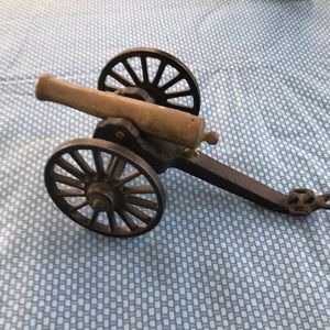 Vintage Metal Cannon Penn and Craft